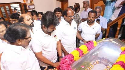 அமைச்சர் கேகேஎஸ்எஸ்ஆர் ராமச்சந்திரனின் தாயார் மறைவுக்கு அமைச்சர்கள் நேரில் அஞ்சலி