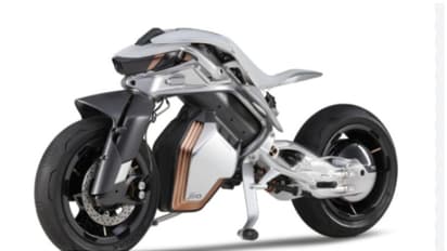 മുഖം തിരിച്ചറിയും, ഉടമയുടെ സിഗ്നലുകൾ പിന്തുടരും! അമ്പരപ്പിച്ച് യമഹയുടെ ഹാൻഡിൽ ഇല്ലാ ബൈക്ക്!