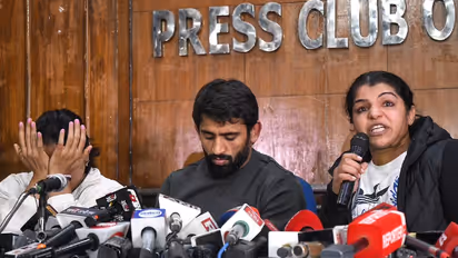 Sports Ministry requests IOA to constitute ad-hoc committee to manage WFI affairs