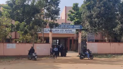 ಅತಿಥಿ ಉಪನ್ಯಾಸಕರ ಹೋರಾಟ: ವಿದ್ಯಾರ್ಥಿಗಳ ಪರದಾಟ