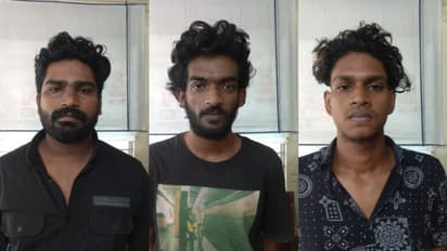 'മദ്യം താടാ', കത്തി വീശി ഭീഷണി, സോഡാക്കുപ്പികൾ അടിച്ച് പൊട്ടിച്ചു; ബാറിൽ യുവാക്കളുടെ പരാക്രമം, പിടി വീണു