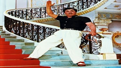 புரட்சித் தலைவரான புரட்சி நடிகர்: ஏழை பங்காளர் எம்ஜிஆர்!