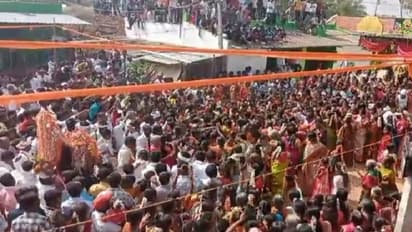 ಕರ್ನಾಟಕದ ಈ ಊರಲ್ಲಿ ನಡೆಯುತ್ತೆ ಅತ್ತಿಗೆ ನಾದಿನಿಯರು ಡಿಚ್ಚಿ ಹೊಡೆದುಕೊಳ್ಳುವ ವಿಶಿಷ್ಟ ಆಚರಣೆ..!