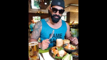 ವಿನಯ್ ಬಲಗೈಯಲ್ಲಿ ಇರುವುದು ಕುಂಭಮೇಳದ ಟ್ಯಾಟೂ; ಶಿವ, ನಂದಿ, ಅಘೋರಿ ನೋಡಿದ್ರಾ? 