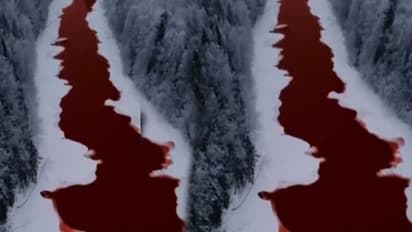 ಇದ್ದಕ್ಕಿದ್ದಂತೆ ರಕ್ತದಂತೆ ಕೆಂಪಾಯ್ತು ನದಿ..ಘಟನೆಯ ಹಿಂದಿದೆ ನಿಗೂಢ ಕಾರಣ!