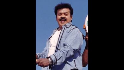 சினிமாவில் இருந்து அரசியல் அளுமைகளாக மாறி, டிசம்பரில் மறைந்த தலைவர்கள்.. யார் யார்? 