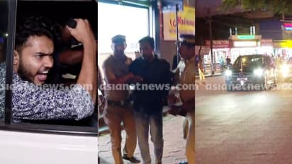 ഗവര്‍ണര്‍ക്കെതിരെ വീണ്ടും പ്രതിഷേധം; തിരുവനന്തപുരത്ത് എസ്എഫ്ഐ പ്രവര്‍ത്തകര്‍ കരിങ്കൊടി കാണിച്ചു