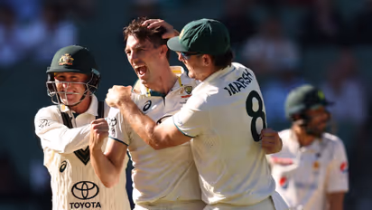 Australia claims No. 1 Test ranking from India after a dominating series against Pakistan