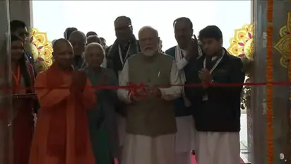 ಆಯೋಧ್ಯೆ ಮಹರ್ಷಿ ವಾಲ್ಮೀಕಿ ಅಂತಾರಾಷ್ಟ್ರೀಯ ವಿಮಾನ ನಿಲ್ದಾಣ ಉದ್ಘಾಟಿಸಿದ ಪ್ರಧಾನಿ ಮೋದಿ!