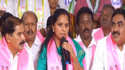 ల్యాండ్ క్రూయిజర్ల కొనాలన్నది భద్రతా విభాగం నిర్ణయం - కల్వకుంట్ల కవిత..