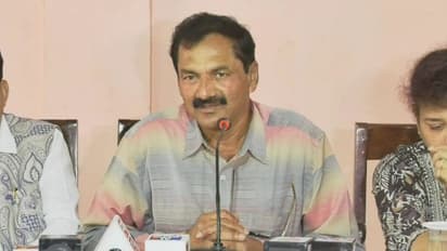 ಸಿದ್ದರಾಮಯ್ಯ ಪರ ಬ್ಯಾಟಿಂಗ್; ಪ್ರತಾಪ ಸಿಂಹ ಎಲ್ಲಿಯಾದ್ರೂ ಸಿಕ್ಕರೆ ಕಾಫಿ ಕೊಡಿಸುತ್ತೇನೆ: ಎಂ ಲಕ್ಷ್ಮಣ್