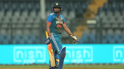 റിച്ചാ ഘോഷിന്റെ പോരാട്ടം പാഴായി! ഇന്ത്യന്‍ വനിതകള്‍ക്കെതിരായ ഏകദിന പരമ്പര ഓസ്‌ട്രേലിയക്ക്