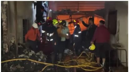 CMR Shopping mall: CMR షాపింగ్ మాల్ లో భారీ అగ్ని ప్రమాదం..