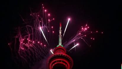 ഹാപ്പി ന്യൂഇയർ!, പുതുവർഷത്തെ വരവേറ്റ് ലോകം; 2024 ആദ്യമെത്തിയത് കിരിബാത്തി ദ്വീപിൽ, പിന്നാലെ ന്യൂസിലാൻഡിലും