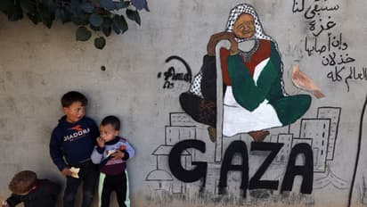 ലോകം പുതുവർഷത്തെ വരവേൽക്കുമ്പോഴും ഗാസയുടെ ആകാശത്ത് വിരിഞ്ഞത് സ്ഫോടനങ്ങളുടെ അഗ്നിഗോളങ്ങൾ