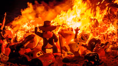 जिस पत्नी से भीख मंगवाकर शराब पीता था शराबी पति, उसी को जिंदा जला दिया