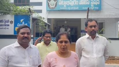 వైసిపి ఆఫీసుపై దాడికేసులో ట్విస్ట్ ... కేవలం పసుపు చొక్కా వేసాడనే అరెస్ట్ చేసారట..!