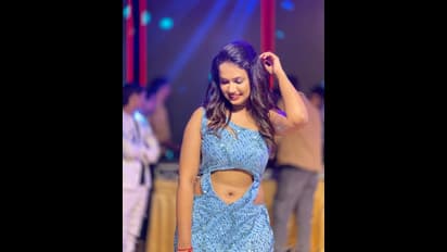 ఆర్జీవీ గ్లర్ అరియానా గ్లోరీ క్రేజ్ మాములుగా లేదుగా.. న్యూ ఇయర్ సెలబ్రేషన్స్ లో రచ్చరచ్చ!