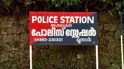 12കാരിയെ മാതാപിതാക്കൾ ഇല്ലാത്ത സമയത്ത് വിജനമായിടത്ത് കൊണ്ടുപോയി പീഡിപ്പിച്ചു, ജാർഖണ്ഡ് സ്വദേശിക്കായി തെരച്ചിൽ