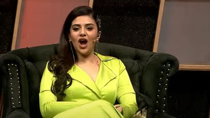 శ్రీముఖి ఇలా తెగించిందేంటి?.. బ్రహ్మాజీని పట్టుకుని తన భర్త అంటూ ప్రకటన.. ఏంటీ దారుణం.. 