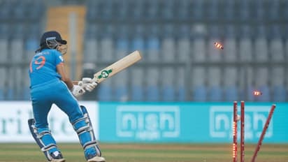 ടെസ്റ്റിലെ ചരിത്രം ഏകദിനത്തില് ആവര്ത്തിക്കാനായില്ല, ഓസീസ് വനിതകള്ക്കെതിരെ ഇന്ത്യക്ക് സമ്പൂര്ണ തോല്വി