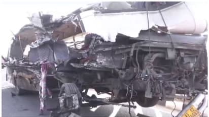 തീർത്ഥാടക സംഘത്തിന്റെ ബസും ലോറിയും കൂട്ടിയിടിച്ച് അപകടം; 12 മരണം, 25 പേർക്ക് പരിക്ക്; ദാരുണസംഭവം അസമിൽ