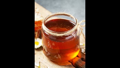 நொயெதிர்ப்பு சக்தியை அதிகரிப்பது முதல் செரிமானத்திற்கு உதவுவது வரை.. தேனில் உள்ள அற்புத நன்மைகள்..