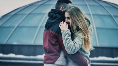 പെണ്ണിനെ പറ്റിച്ചാലിങ്ങനെയിരിക്കും; ചതിയനായ കാമുകന് 83 ലക്ഷത്തിന്റെ പണി കൊടുത്തെന്ന് കാമുകി