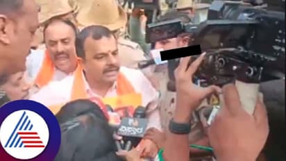 ನಾನೂ ಕರಸೇವಕ; ನನ್ನನ್ನು ಬಂಧಿಸಿ: ಪ್ರತಿಭಟನೆಗಿಳಿದ ಶಾಸಕ ವಿ.ಸುನಿಲ್ ಕುಮಾರ್ ಪೊಲೀಸರ ವಶಕ್ಕೆ