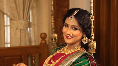 ಸೀರೇಲಿ ಮಧುಮಗಳಂತೆ ಮಿಂಚಿದ ಗೌತಮಿ ಜಾಧವ್, ಬಾಹುಬಲಿಯ ದೇವಸೇನೆ ಅಂತಿದ್ದಾರೆ ಫ್ಯಾನ್ಸ್!