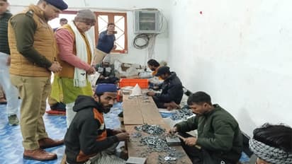 యూపీ జైళ్లలో రామాలయ ప్రాణప్రతిష్ట ప్రత్యక్ష ప్రసారం..