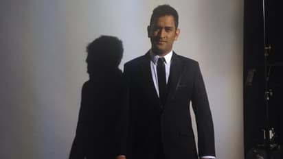 MS Dhoni File Criminal Case: ஏமாற்றி ரூ.15 கோடி மோசடி – முன்னாள் தொழில் கூட்டாளிகள் மீது தோனி புகார்!