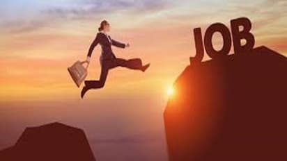 మంచి జీతం, అన్ని సౌకర్యాలు కూడా.. ఇక్కడ మీరు జాబ్ చేస్తారా..!