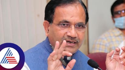 ಕಾಂಗ್ರೆಸ್ನವರು ಕೆಟ್ಟ ರಾಜಕಾರಣಿಗಳು ಬಡವರಿಗೆ ಸಾರಾಯಿ, ಹೆಂಡ ಹಂಚಿ ಜಗಳ ಹಚ್ತಾರೆ: ಭಗವಂತ ಖೂಬಾ