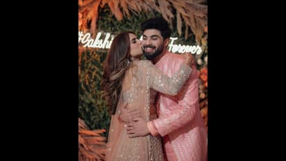 Sakshi Pant Engagement: ரிஷப் பண்ட் சகோதரி சாக்‌ஷி திருமண நிச்சயதார்த்த நிகழ்ச்சியில் கலந்து கொண்ட தோனி!