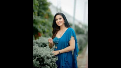 నాలుగు పదుల వయస్సులోనూ సదా మెరుపులు.. లెహంగావోణీలో ‘జయం’ బ్యూటీ కొంటె ఫోజులు!