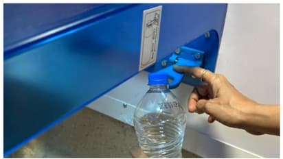 'മന്ത്രി, ഒരിക്കലെങ്കിലും ട്രെയിനിൽ കയറണം, 'അമൃത കാല'ത്തെ പിഴവുകളൊന്ന് കാണണം.' വൈറലായി ഒരു കുറിപ്പ്  !