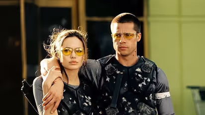 ವಿಚ್ಛೇದನದ ನಂತರವೂ ಮುಂದುವರಿದ ಅಪ್ಪ ಅಮ್ಮನ ಕಿತ್ತಾಟ:  ತನ್ನ ಹೆಸರಲ್ಲಿದ್ದ ಅಪ್ಪನ ಹೆಸರು ಕೈಬಿಟ್ಟ ನಟನ ಪುತ್ರಿ