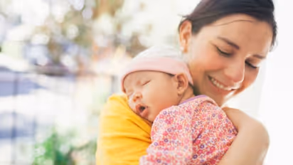 குழந்தையின் முடி நல்லா வளரனுமா? இந்த '1' எண்ணெய் போதும்; கருகருனு வளரும்!