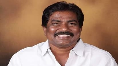 பத்திரப் பதிவுத்துறையில் ஒவ்வொரு ஆவணத்திற்கும் பணம்: அமைச்சர் மூர்த்தி மறுப்பு!