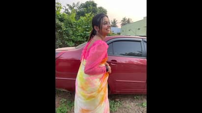 ಸೀರೆಯುಟ್ಟು ಮದ್ವೆ ಹುಡ್ಗಿ ತರ ಫೀಲ್‌ ಆಗ್ತಿದೆಯೆಂದ ಸೋನು ಗೌಡ: ಅಕ್ಕ ನಿನ್ ಗಂಡ ಹೆಂಗಿರಬೇಕು ಎಂದ ಫ್ಯಾನ್ಸ್‌!