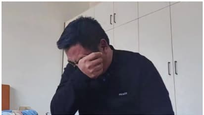 16 വർഷം ഒപ്പം കഴിഞ്ഞ നാല് പെണ്മക്കളും തന്റെതല്ലെന്ന് അറിഞ്ഞു; പിന്നാലെ വിവാഹമോചനത്തിന് അപേക്ഷ നൽകി ഭർത്താവ്!