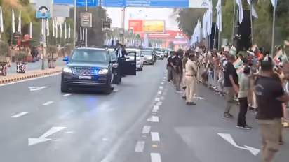 Vibrant Gujarat 2024: PM Modi, UAE President leads grand roadshow in Ahmedabad (WATCH)