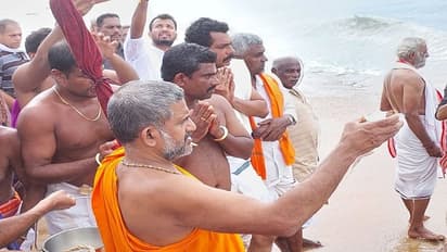 ಮಂಗಳೂರು: ಅಯೋಧ್ಯೆಗೆ ತೆರಳುವ ಮುನ್ನ ಮೂಲ ಮಠ ಕಣ್ವತೀರ್ಥಕ್ಕೆ ಪೇಜಾವರ ಶ್ರೀ ಭೇಟಿ