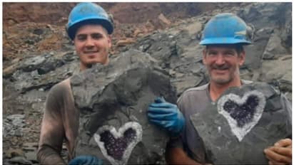 ഹൃദയാകൃതിയിൽ സ്ഫടികം, 80 കിലോ തൂക്കം; ഉറുഗ്വേ ഖനിത്തൊഴിലാളികളുടെ കണ്ടെത്തലിൽ ഞെട്ടി സോഷ്യൽ മീഡിയ !