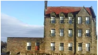 നൂറ്റാണ്ടിന്‍റെ പഴക്കം, ആശുപത്രി, സിനിമാ ലോക്കേഷന്‍; ഒടുവിൽ പൊളിക്കാന്‍ എത്തിയപ്പോൾ പ്രേതകഥകളാൽ സമ്പന്നം  !