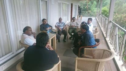 ಮಾಜಿ ಸಿಎಂ ಎಚ್ಡಿಕೆ-ಬಿಜೆಪಿ ನಾಯಕರ ಭೇಟಿ: ಯಾಕೆ ಗೊತ್ತಾ?