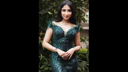 ಗ್ರೀನ್‌ ಗೌನ್‌ನಲ್ಲಿ  ಸ್ಟೈಲಿಶ್​ ಲುಕ್ ಕೊಟ್ಟ ಸಾನ್ಯ ಅಯ್ಯರ್: ಫಿಶ್ ಕಟ್‌ ಡ್ರೆಸ್‌ ಬ್ಯೂಟಿಫುಲ್ ಎಂದ ಫ್ಯಾನ್ಸ್!