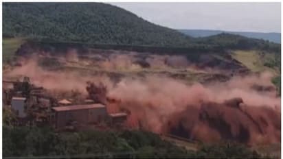 മുന്നിലുള്ള സര്‍വ്വതും തകര്‍ത്തെറിഞ്ഞ് ഒഴുകുന്ന വെള്ളം; ബ്രസീലിലെ അണക്കെട്ട് തകര്‍ന്ന വീഡിയോ വൈറല്‍ !