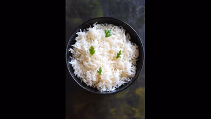 అన్నం కి బదులు ఇవి తింటే... ఈజీగా బరువు తగ్గొచ్చు..!